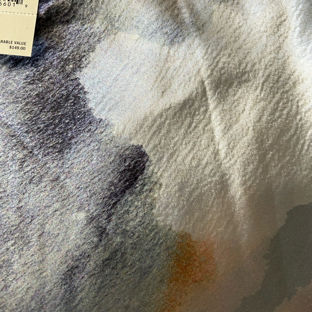 Abstract Pattern Satin Dress - Picture 5 of 11
